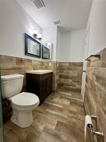 6375 SW 136th Ct 105I, Miami, FL 33183