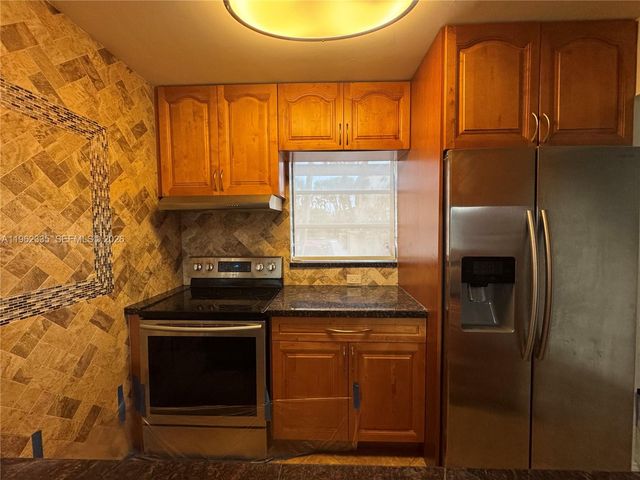 6375 SW 136th Ct 105I, Miami, FL 33183