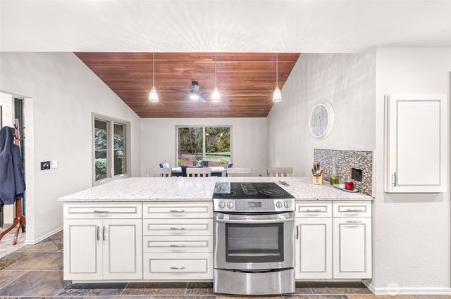 1776 Kaas Road, Ferndale, WA 98248