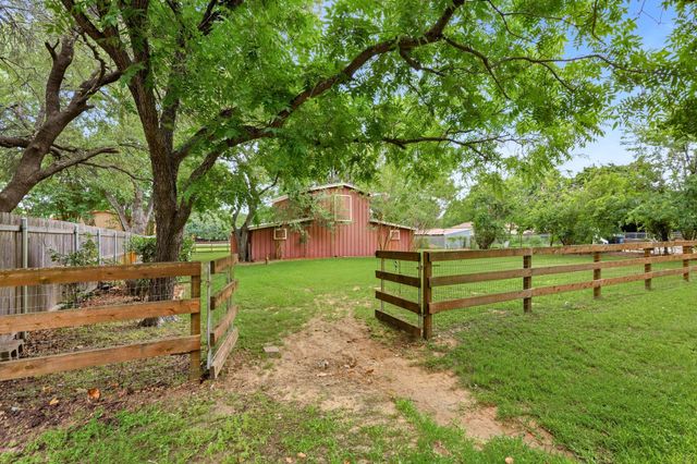 1805 Renfro Road, Colleyville, TX 76034