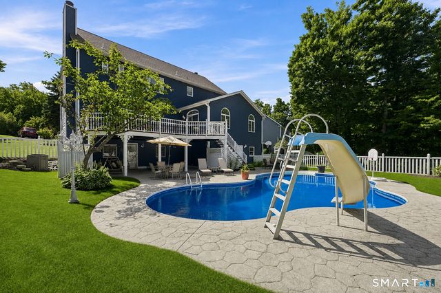 151 Meadows End Road, Monroe, CT 06468