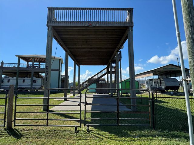 851 Trout Boulevard, Crystal Beach, TX 77650