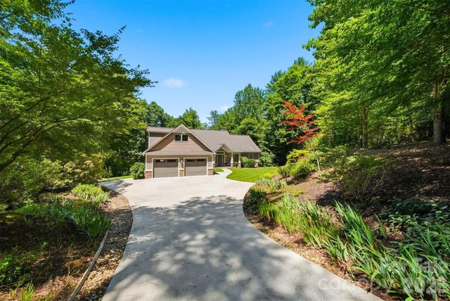 104 Rivercliff Drive W, Connelly Springs, NC 28612