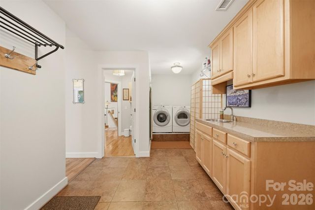 104 Rivercliff Drive W, Connelly Springs, NC 28612