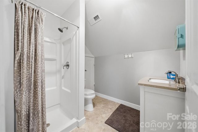 104 Rivercliff Drive W, Connelly Springs, NC 28612
