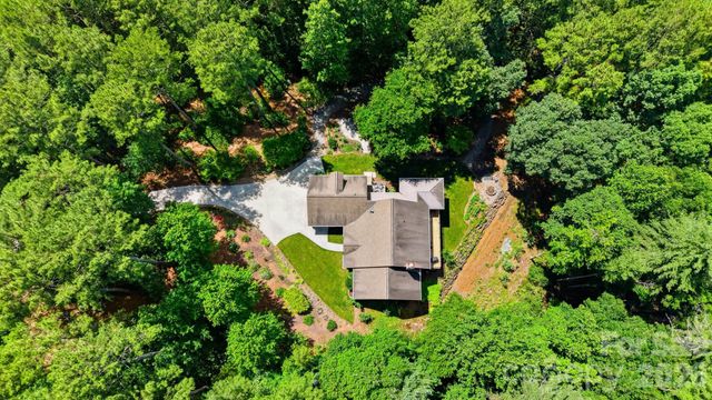 104 Rivercliff Drive W, Connelly Springs, NC 28612