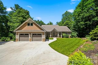 104 Rivercliff Drive W, Connelly Springs, NC 28612