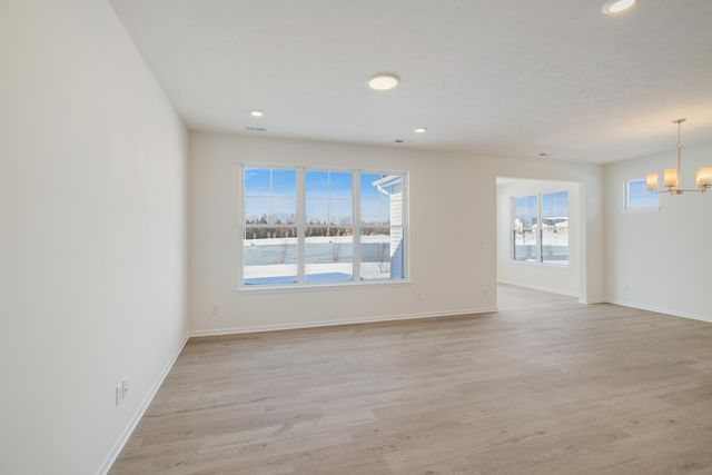 3209 Hilltop Road, Valparaiso, IN 46385