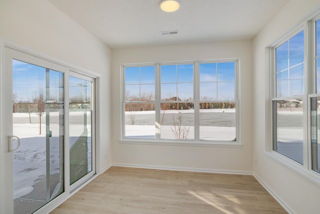 3209 Hilltop Road, Valparaiso, IN 46385