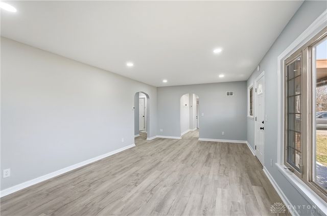 1905 N Longview Street, Beavercreek, OH 45432