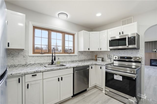 1905 N Longview Street, Beavercreek, OH 45432