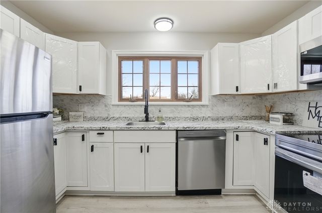 1905 N Longview Street, Beavercreek, OH 45432