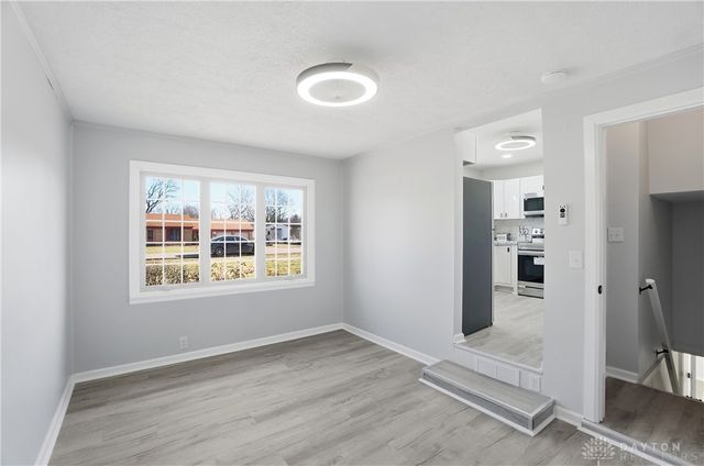 1905 N Longview Street, Beavercreek, OH 45432