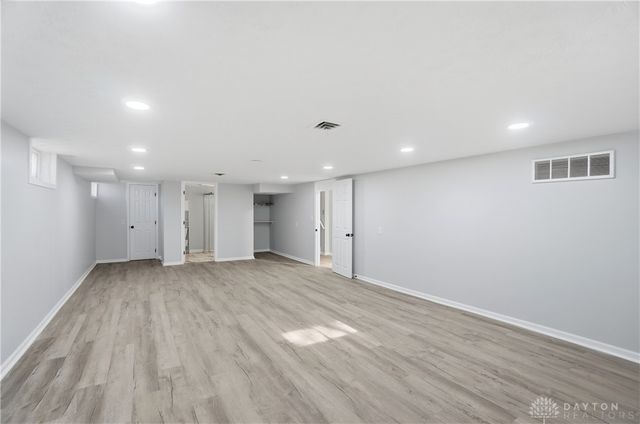 1905 N Longview Street, Beavercreek, OH 45432