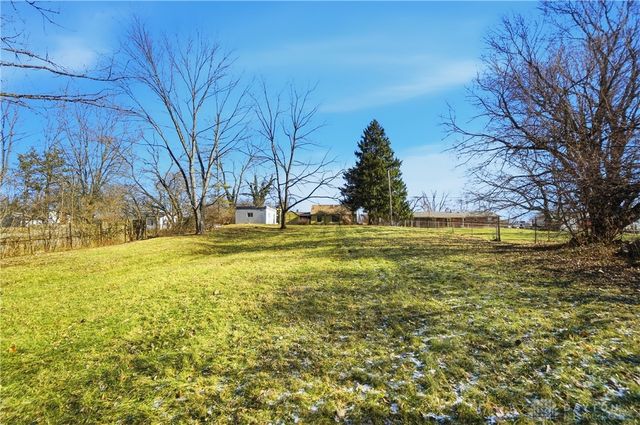 1905 N Longview Street, Beavercreek, OH 45432