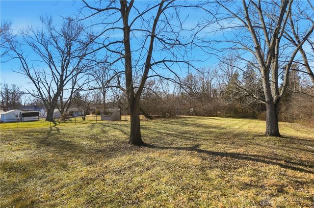 1905 N Longview Street, Beavercreek, OH 45432