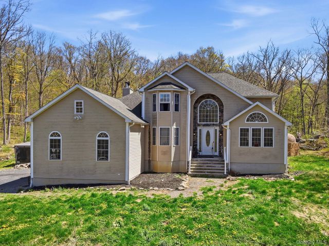 155 Alexander Road, Monroe, NY 10950