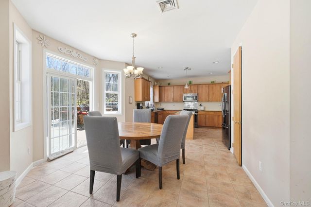 155 Alexander Road, Monroe, NY 10950