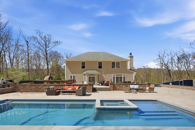 155 Alexander Road, Monroe, NY 10950