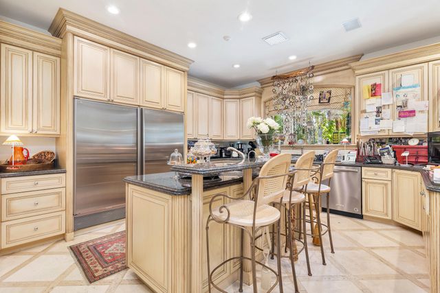 286 Jamaica Lane, Palm Beach, FL 33480