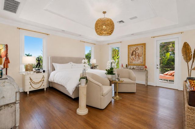 286 Jamaica Lane, Palm Beach, FL 33480