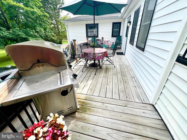 54 MORNINGSIDE RD, Elverson, PA 19520