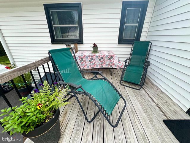 54 MORNINGSIDE RD, Elverson, PA 19520