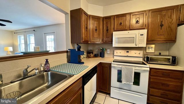 54 MORNINGSIDE RD, Elverson, PA 19520