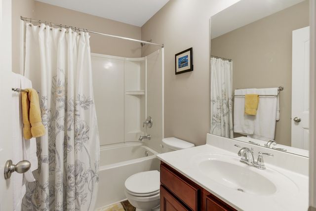 3916 Hoggett Ford Rd, Hermitage, TN 37076