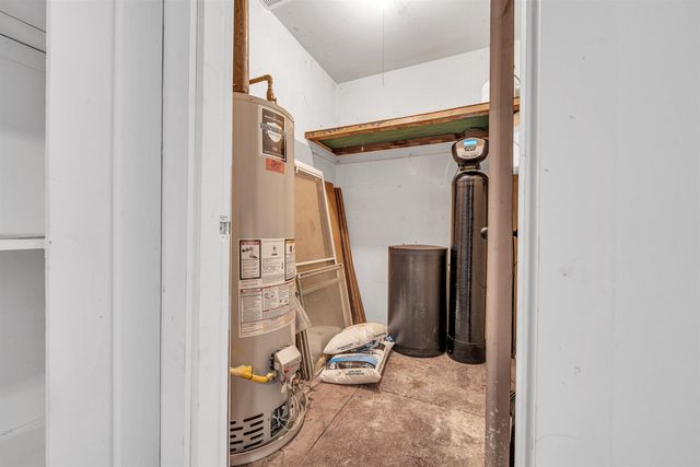 7603 E Gilbert St, Wichita, KS 67207