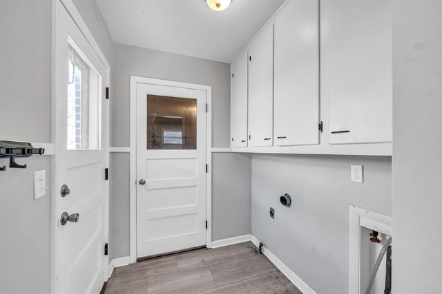 7603 E Gilbert St, Wichita, KS 67207