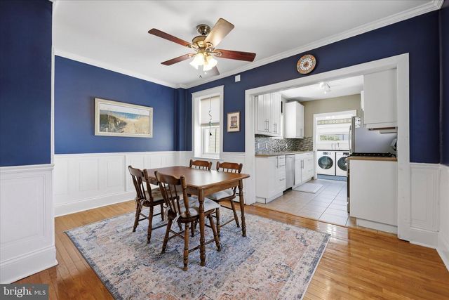 2438 E COUNTY LINE RD, Ardmore, PA 19003
