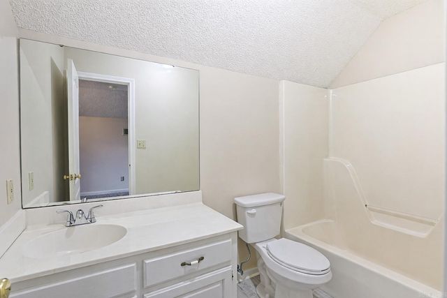 300 Regal Oaks, White Hall, AR 71602