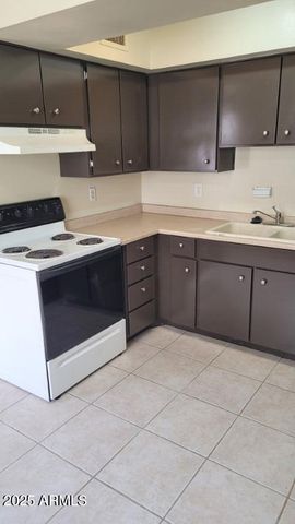 9222 N 35TH Avenue 11, Phoenix, AZ 85051