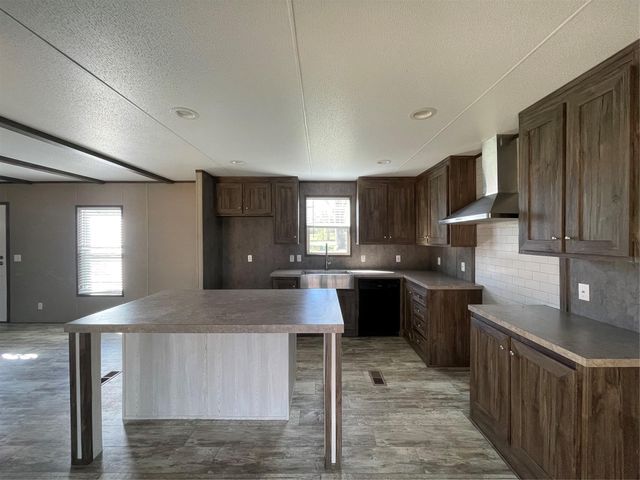 230 Washington Avenue, Alto, TX 75925