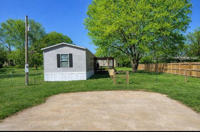 230 Washington Avenue, Alto, TX 75925