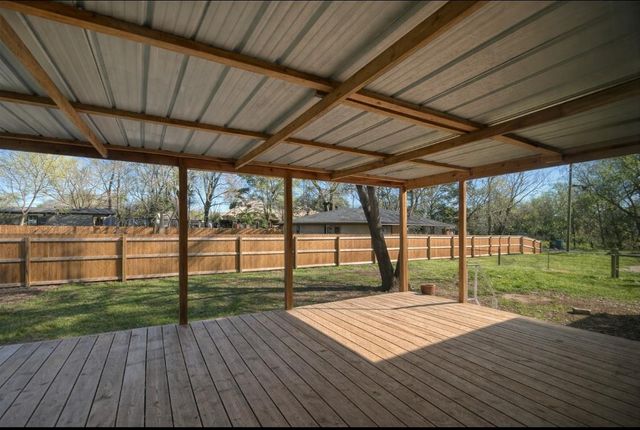 230 Washington Avenue, Alto, TX 75925