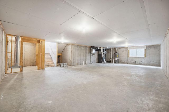 10268 Arrowwood Path, Woodbury, MN 55129