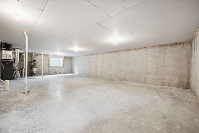 10268 Arrowwood Path, Woodbury, MN 55129