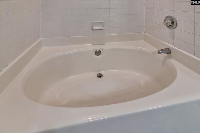 309 Hallsborough Drive, West Columbia, SC 29170