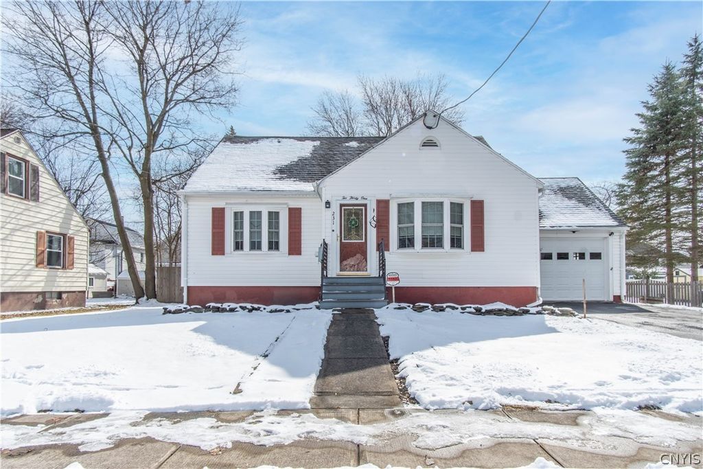231 Harewood Avenue, Watertown City, NY 13601