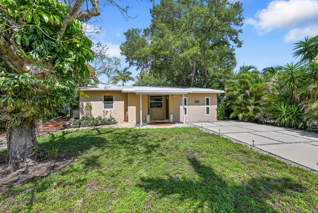 1497 SW 29th Terrace, Fort Lauderdale, FL 33312