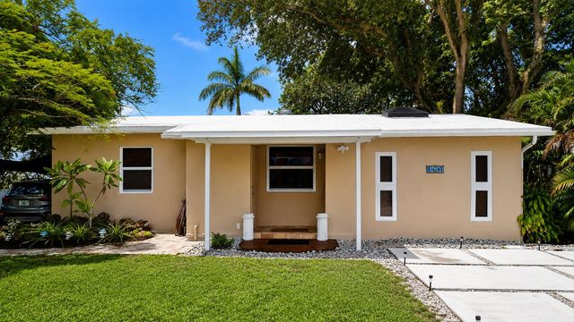 1497 SW 29th Terrace, Fort Lauderdale, FL 33312