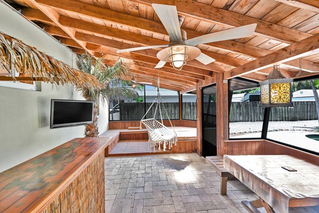 1497 SW 29th Terrace, Fort Lauderdale, FL 33312