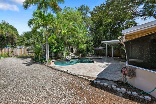 1497 SW 29th Terrace, Fort Lauderdale, FL 33312