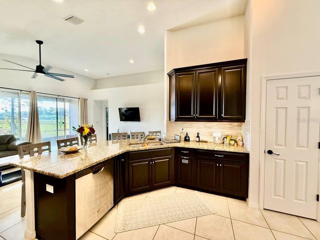 7832 RED HICKORY PLACE, Riverview, FL 33578