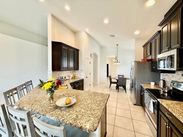 7832 RED HICKORY PLACE, Riverview, FL 33578