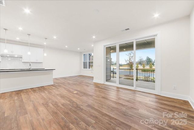 95 Seven Oaks Landing, Belmont, NC 28012