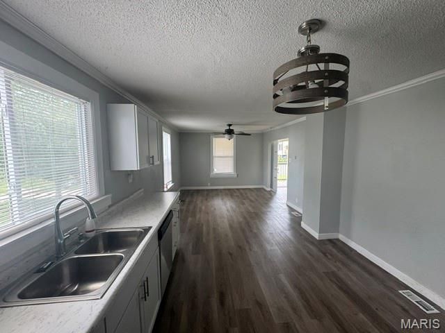 8531 Jane Avenue, St Louis, MO 63121