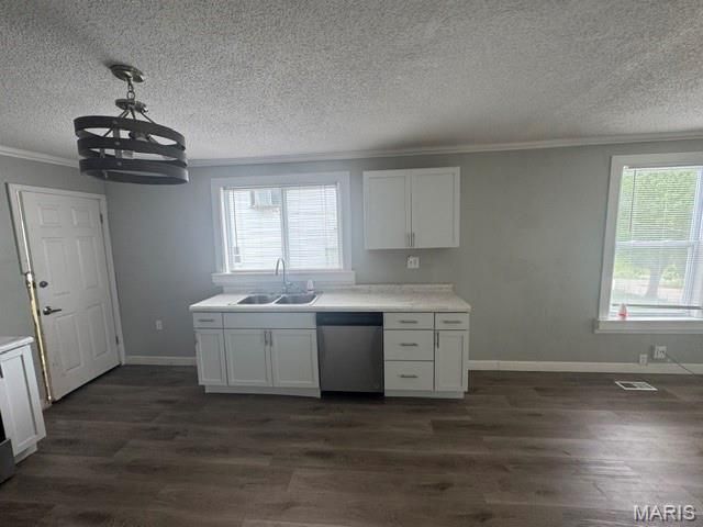 8531 Jane Avenue, St Louis, MO 63121